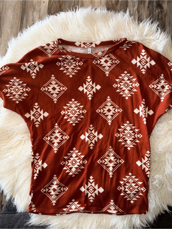 Acting Pro Tops - 🤎 ACTING PRO // Western Aztec Pattern Knit // Rust Orange